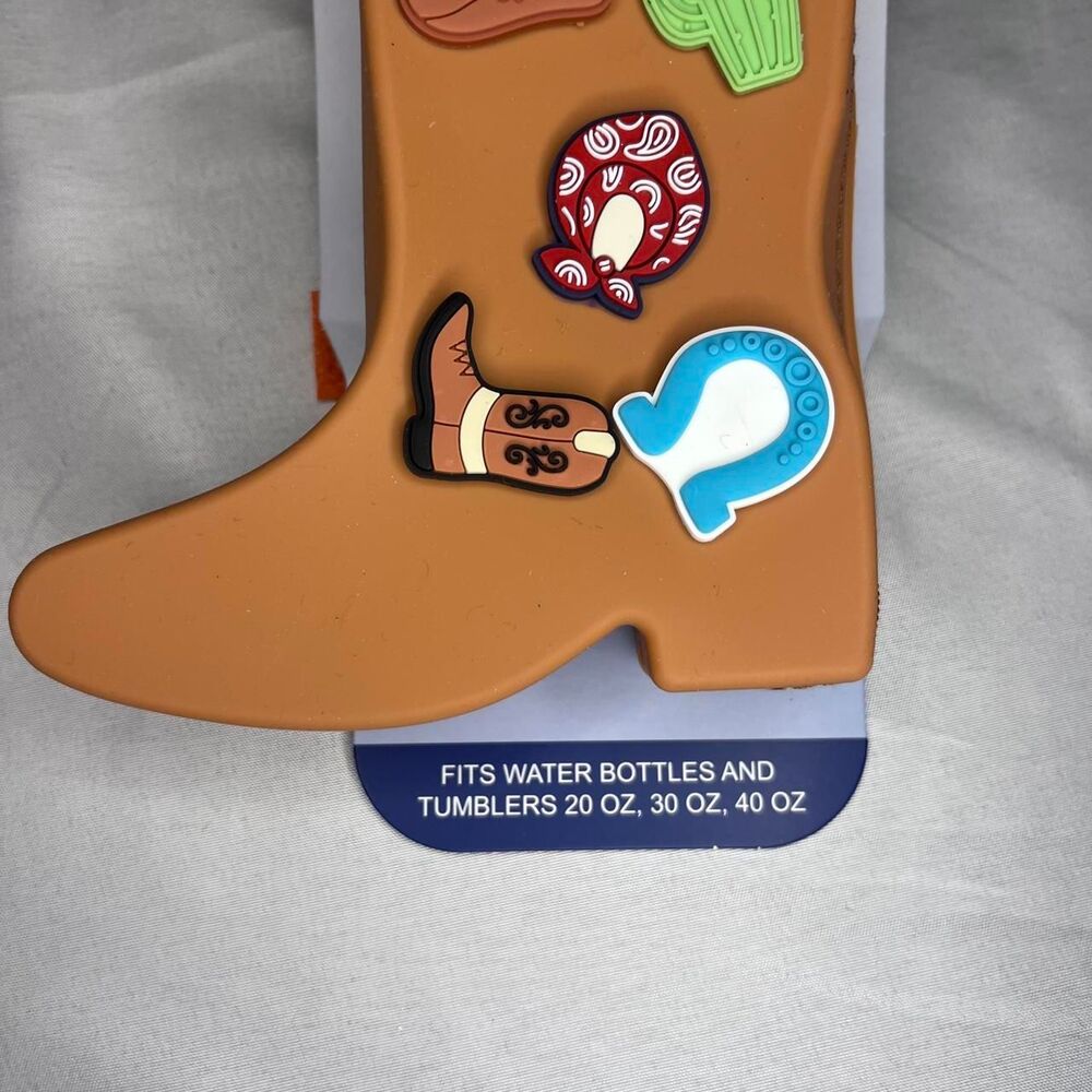 Women's Accessory - Picture 3 of 4